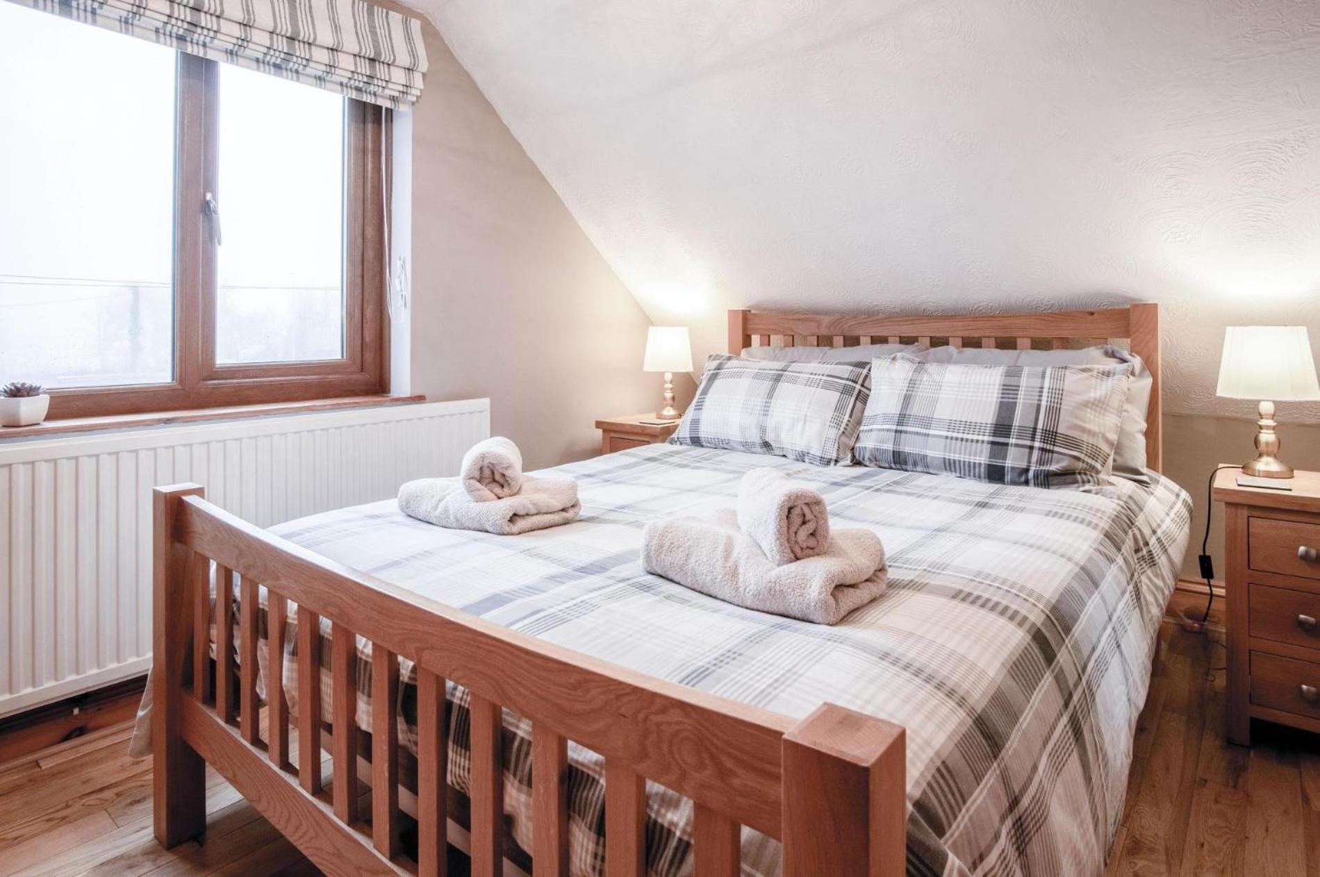 The Brambles - 2 Bedroom Cottage - Llanteg Εξωτερικό φωτογραφία