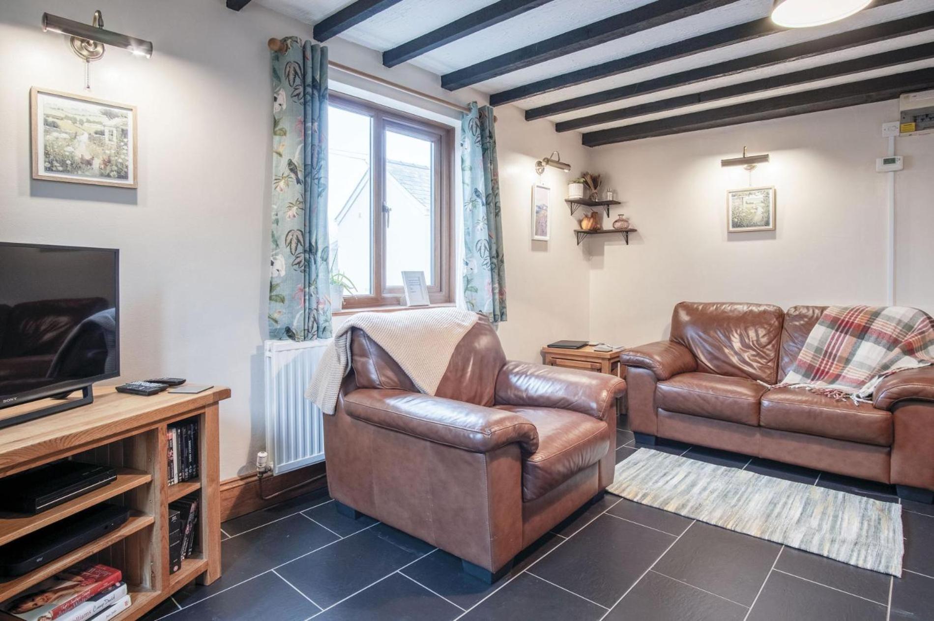 The Brambles - 2 Bedroom Cottage - Llanteg Εξωτερικό φωτογραφία