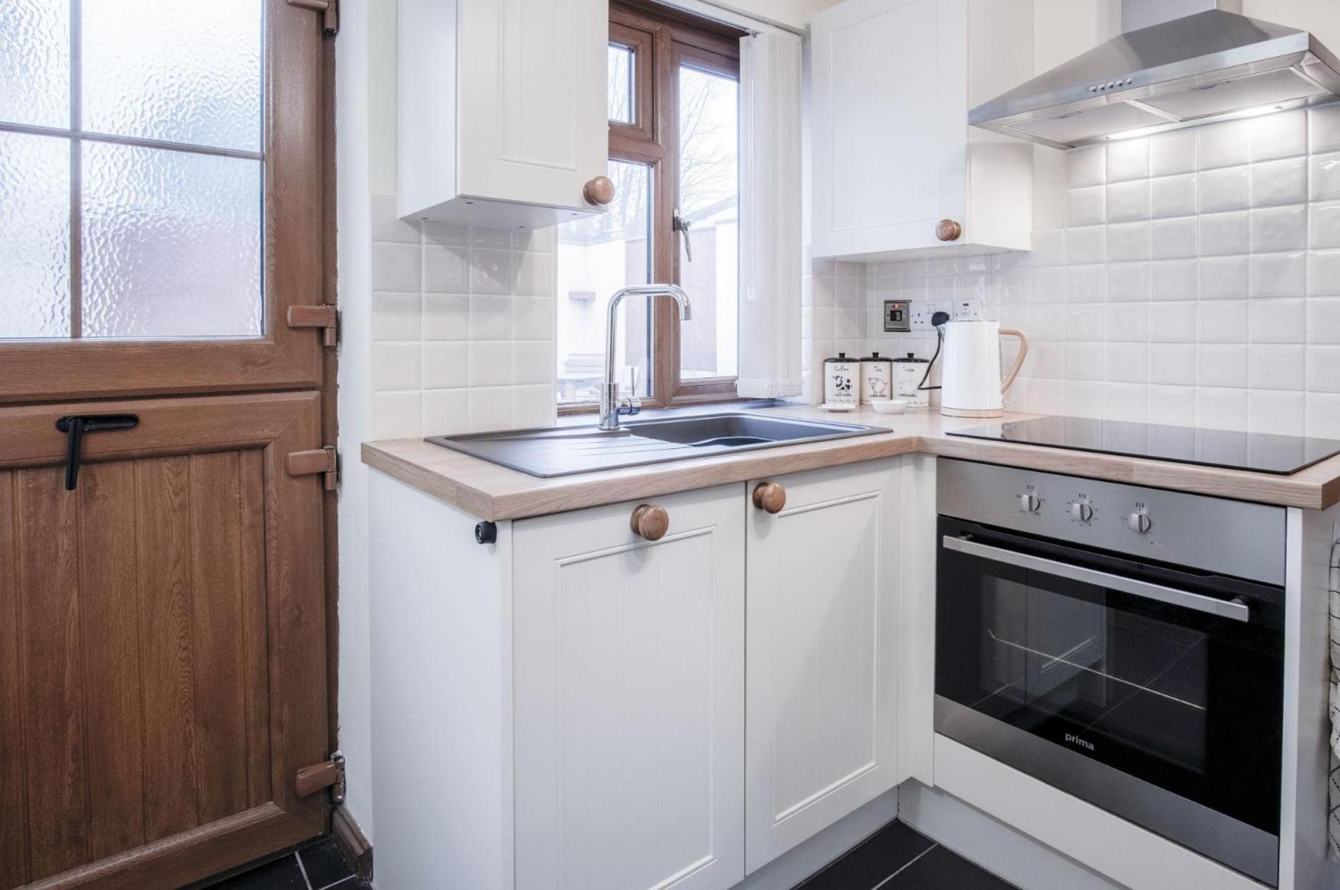 The Brambles - 2 Bedroom Cottage - Llanteg Εξωτερικό φωτογραφία