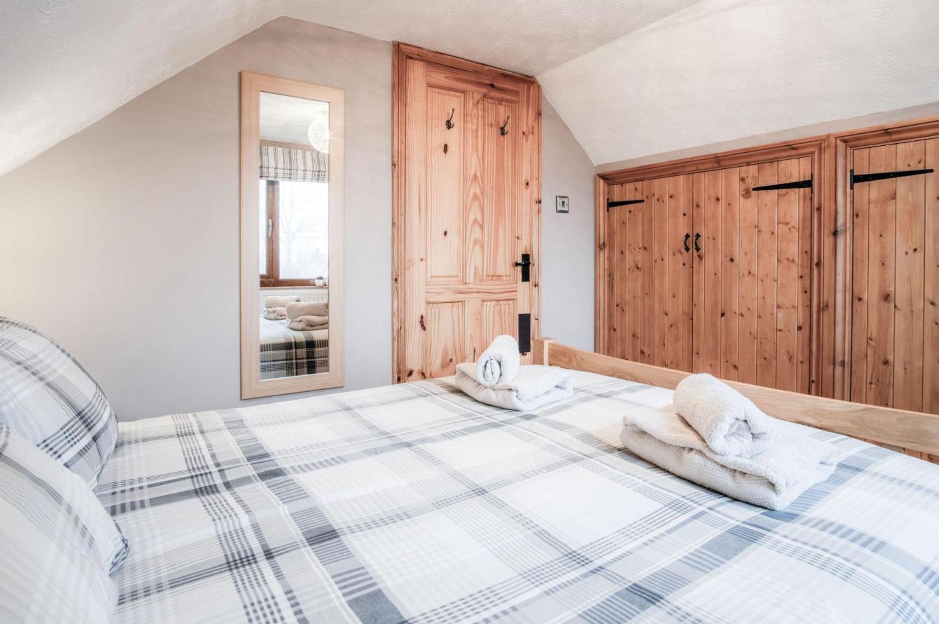 The Brambles - 2 Bedroom Cottage - Llanteg Εξωτερικό φωτογραφία