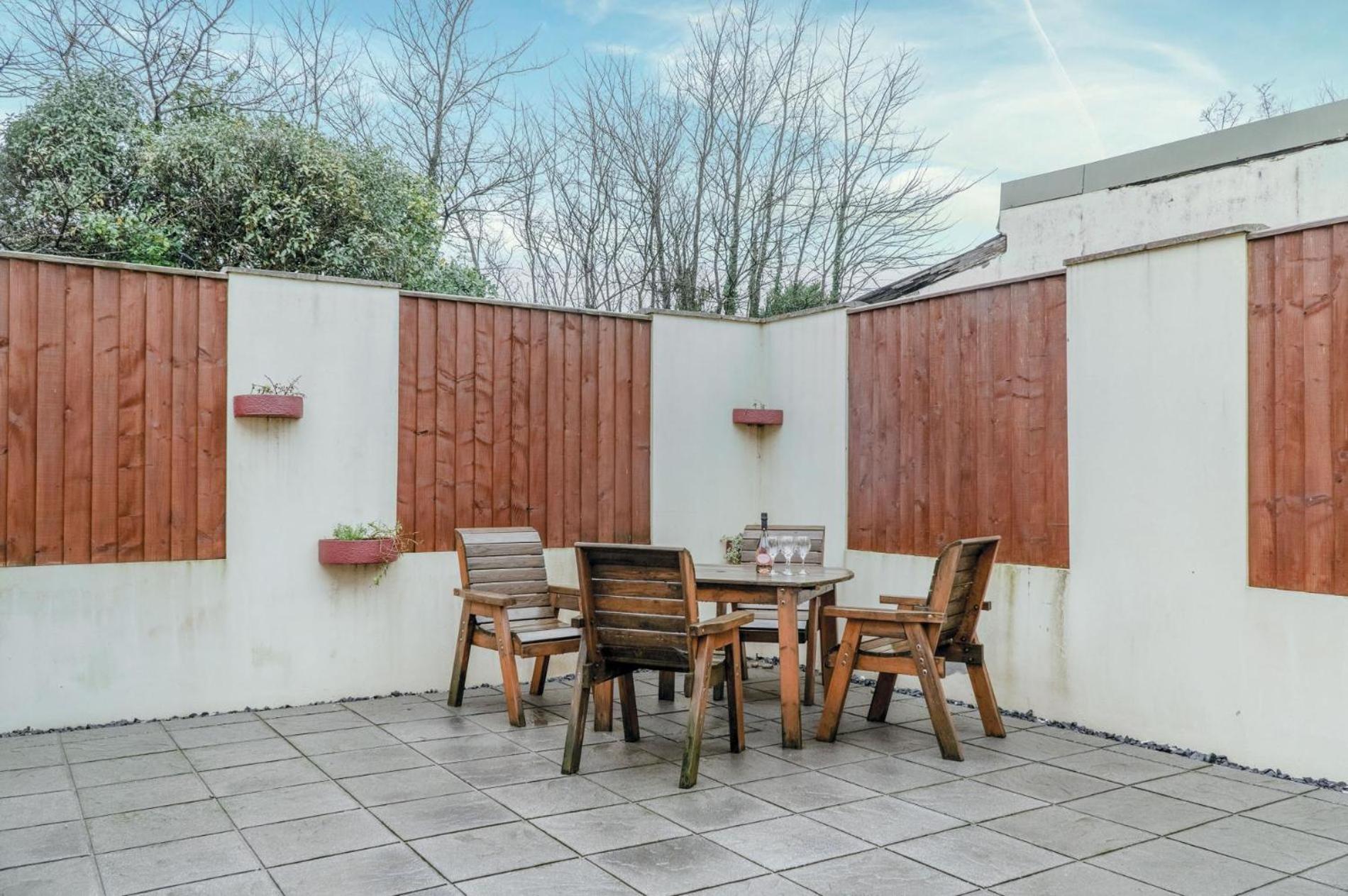 The Brambles - 2 Bedroom Cottage - Llanteg Εξωτερικό φωτογραφία